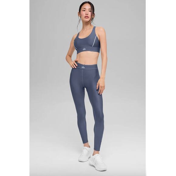 Alo Yoga Airlift Suit Up Bra Size XS NWT Bluestone/White - Picture 2 of 4